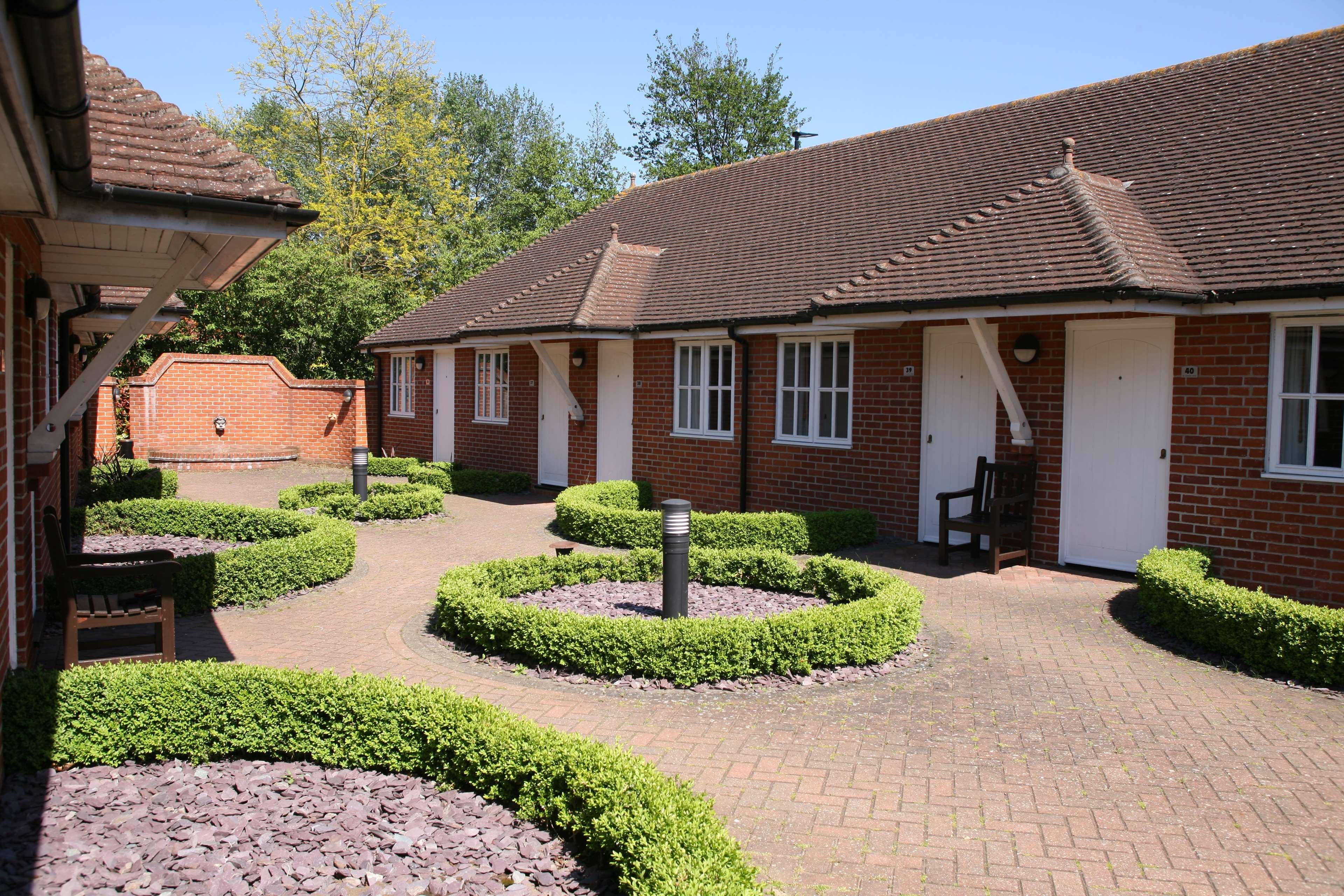 Best Western Priory Hotel Bury St. Edmunds Buitenkant foto