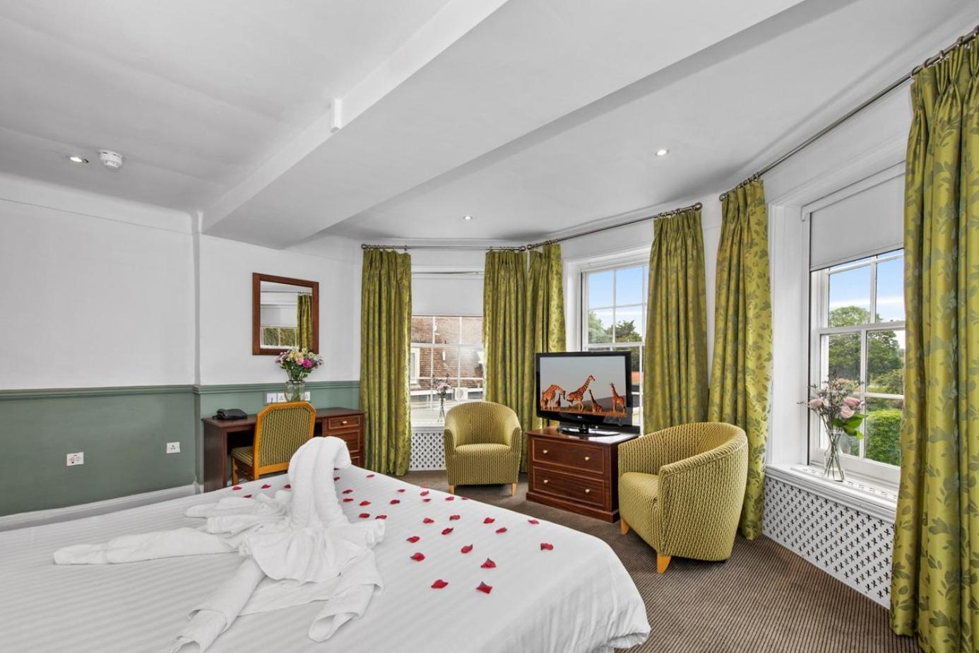 Best Western Priory Hotel Bury St. Edmunds Buitenkant foto