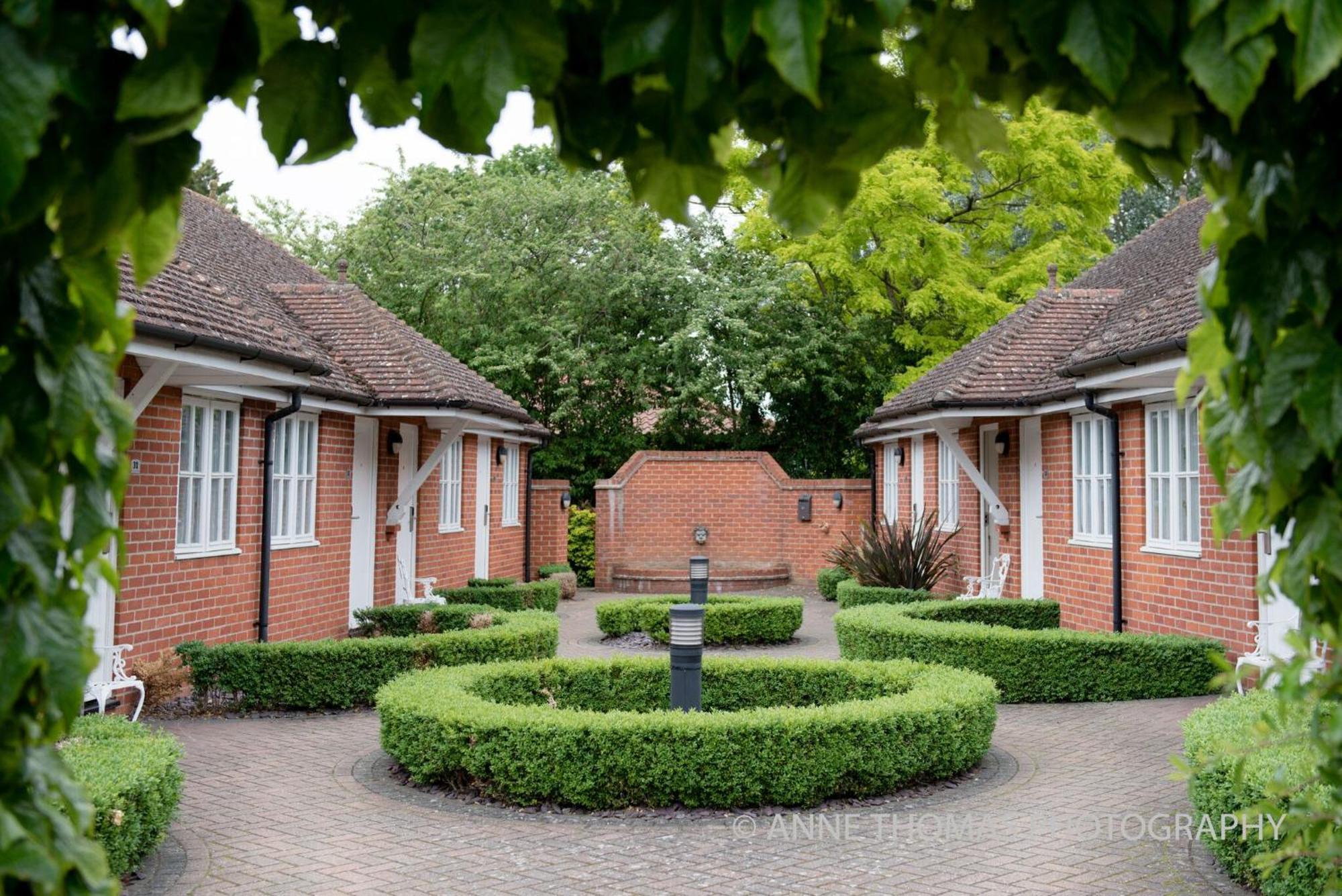 Best Western Priory Hotel Bury St. Edmunds Buitenkant foto
