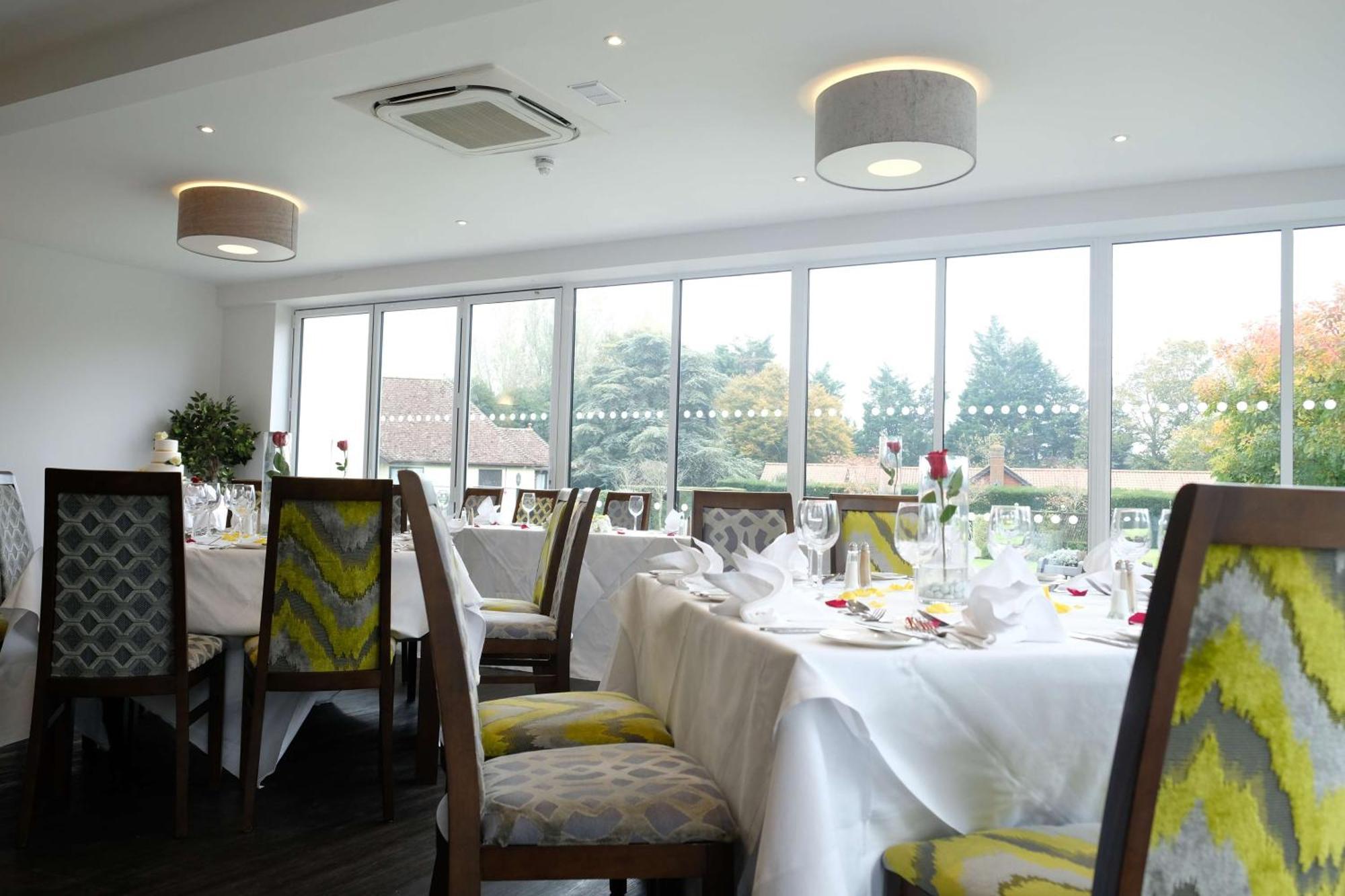 Best Western Priory Hotel Bury St. Edmunds Buitenkant foto