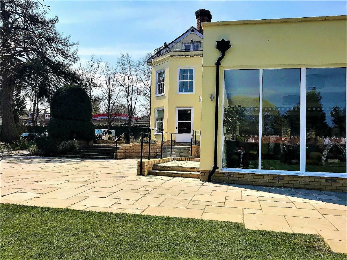 Best Western Priory Hotel Bury St. Edmunds Buitenkant foto